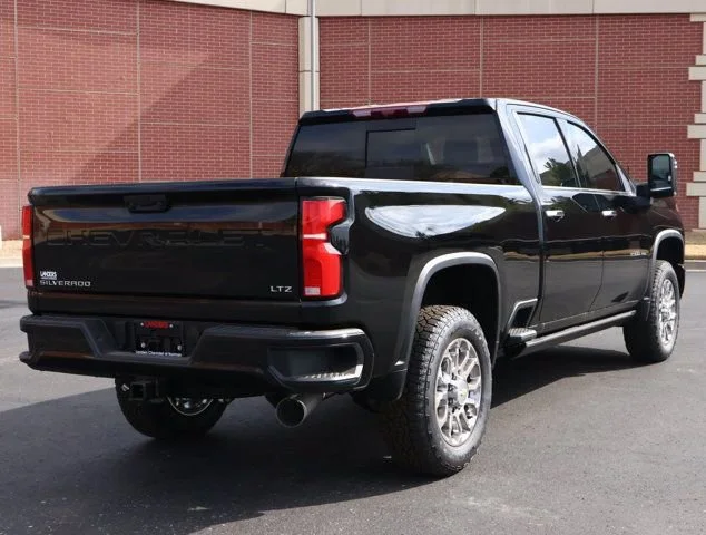 2026 Chevrolet Silverado 2500 HD LTZ - Photo 34