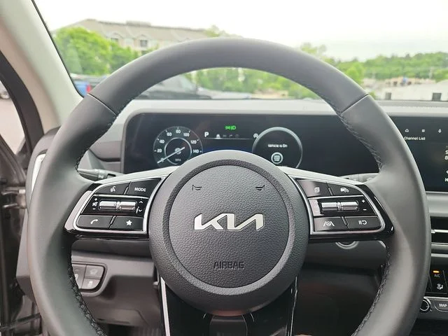 Used 2026 Gray Kia EX image 19