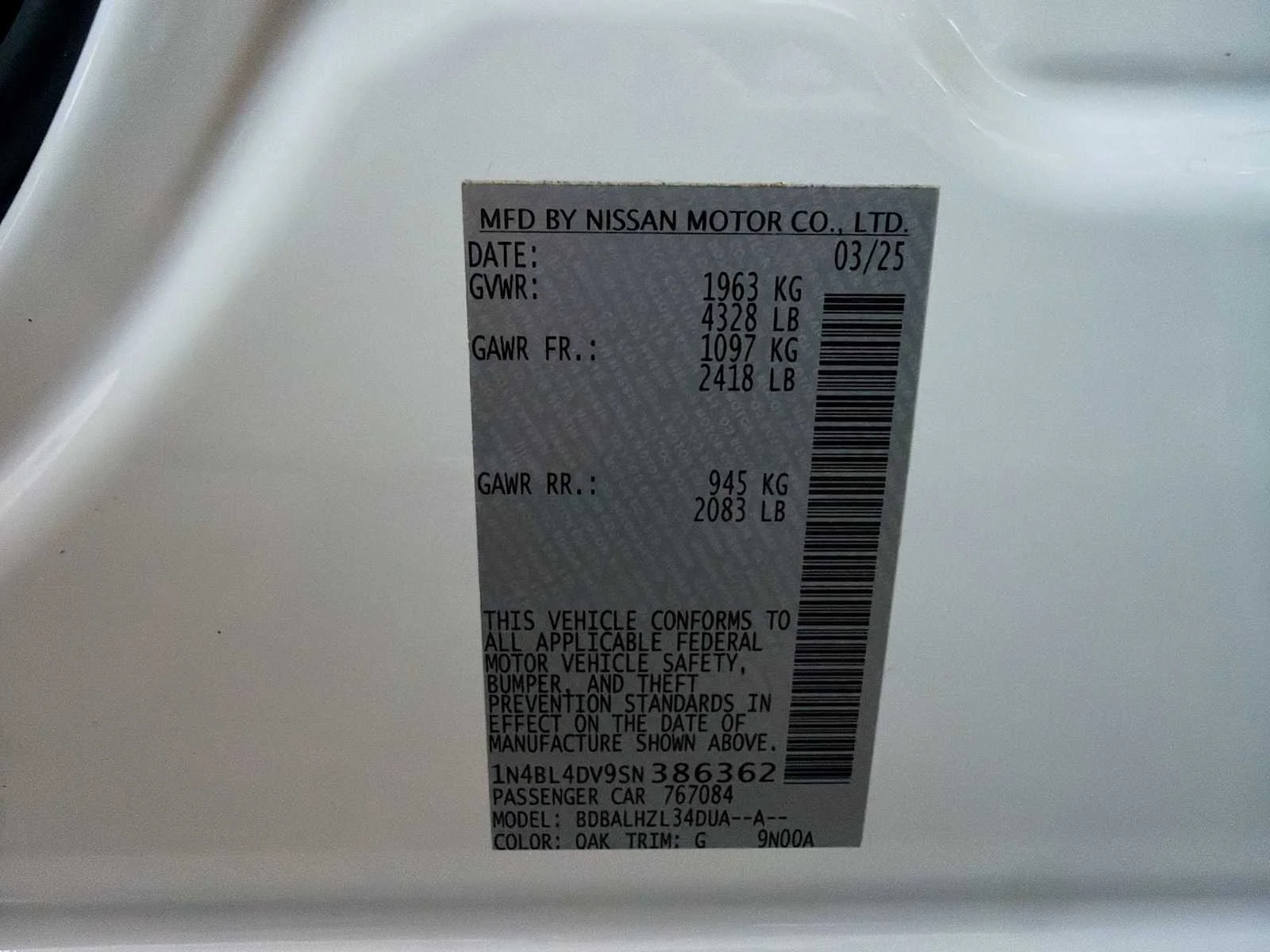 Certified Used 2025 Glacier White Nissan SV image 27