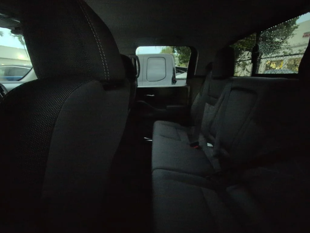 2025 Nissan Frontier SV - Photo 7