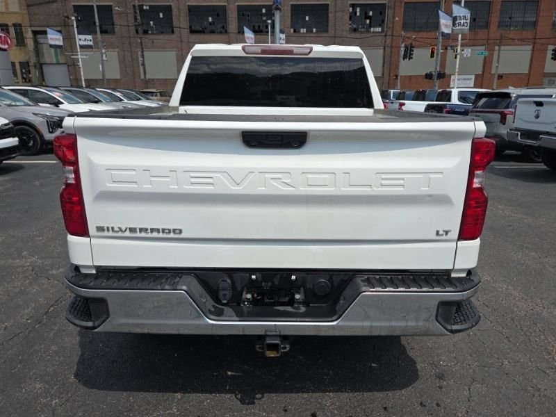 Used 2025 White Chevrolet LT image 6