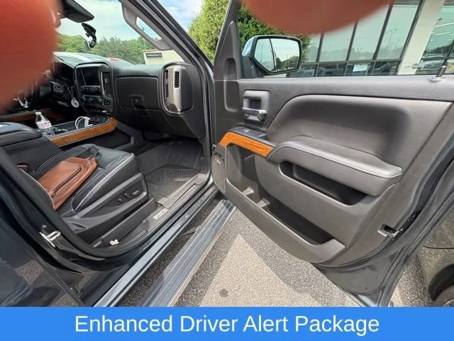 Used 2018 GRAPHITE METALLIC Chevrolet High Country image 6