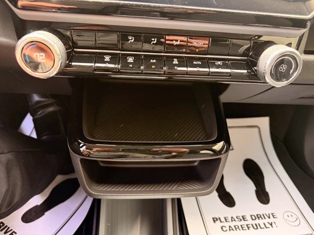 2027 Chevrolet Bolt LT - Photo 17