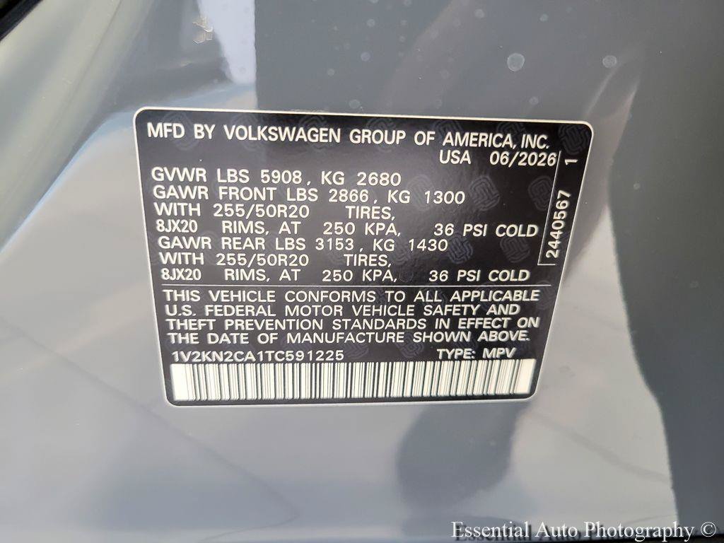 New 2026 Pure Gray Volkswagen 2.0T SE w/Technology image 21