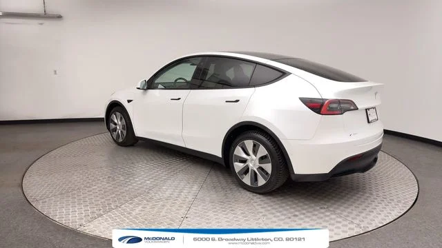 Used 2020 White Tesla Long Range image 4