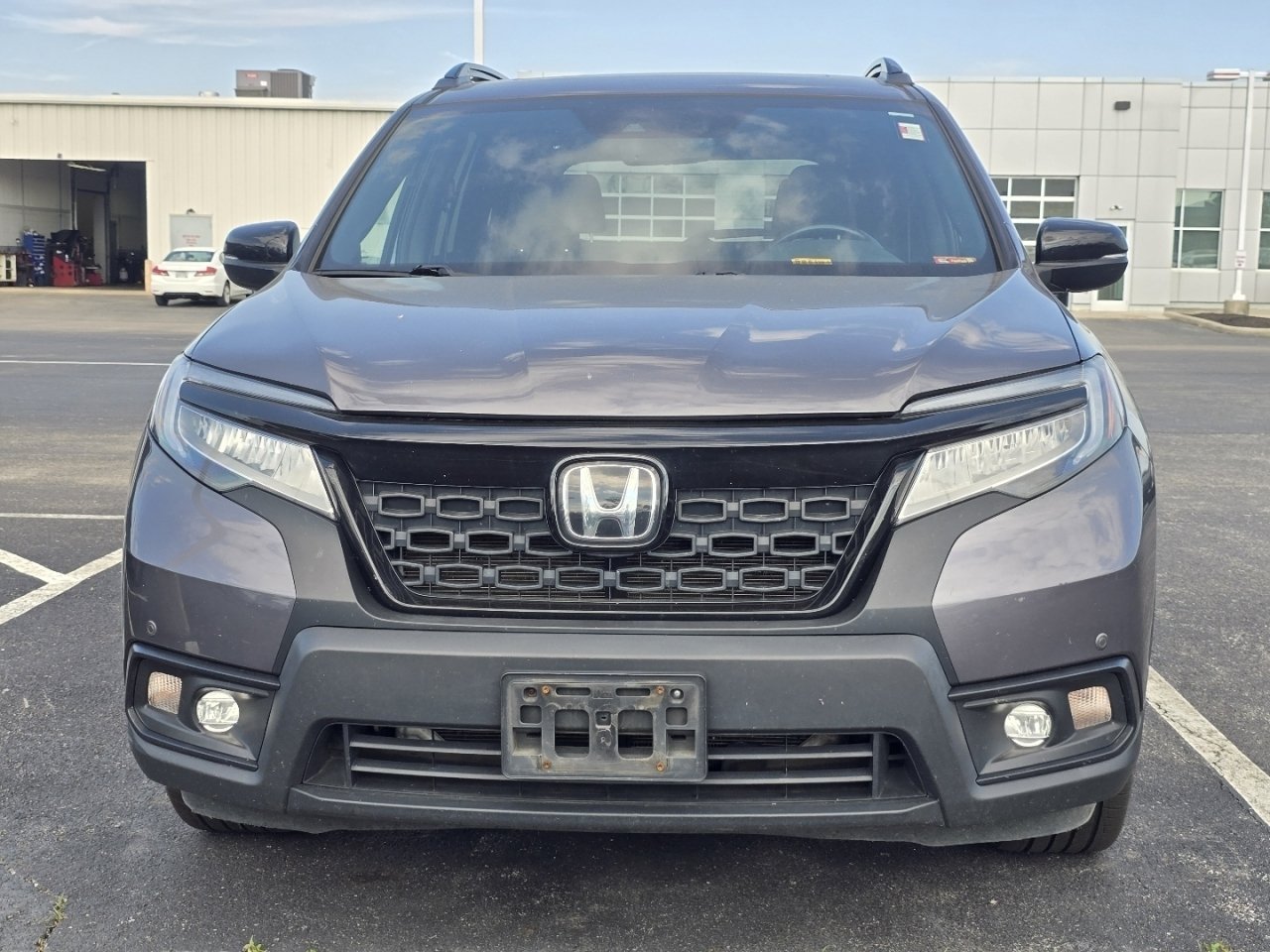 Used 2019  Honda Touring image 2