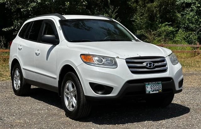 Used 2012 Frost White Hyundai GLS image 2
