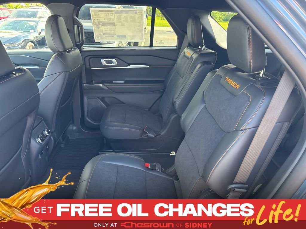 New 2026 Vapor Blue Metallic Ford Tremor® image 29