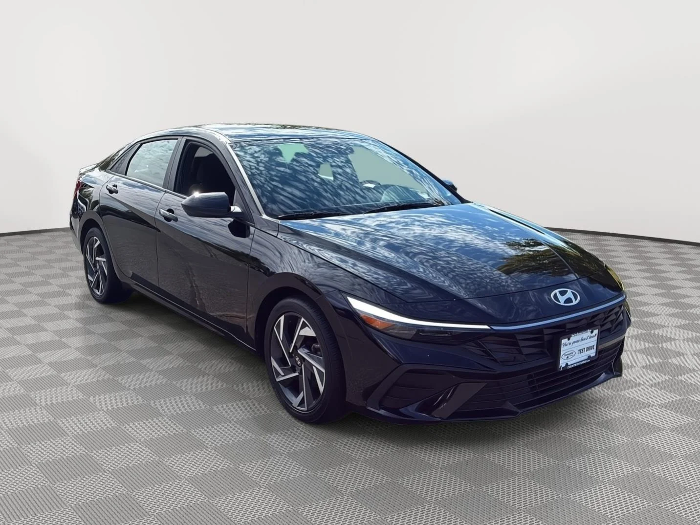 Certified Used 2025 Abyss Black Hyundai SEL Sport image 3