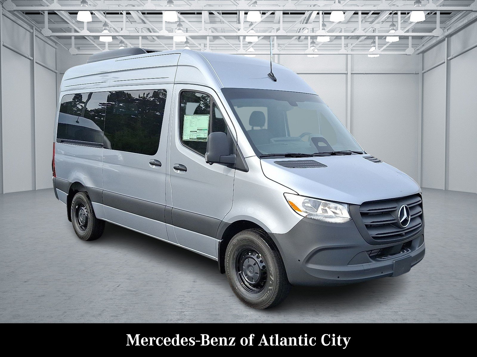 2025 Mercedes-Benz Sprinter 2500 144 WB HO's photo