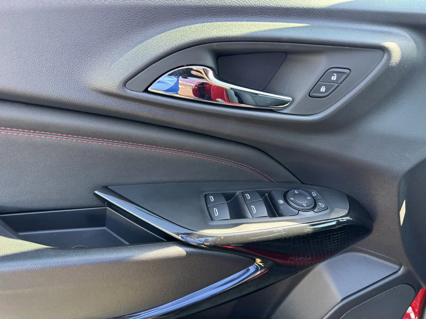 2026 Chevrolet Trax RS - Photo 16