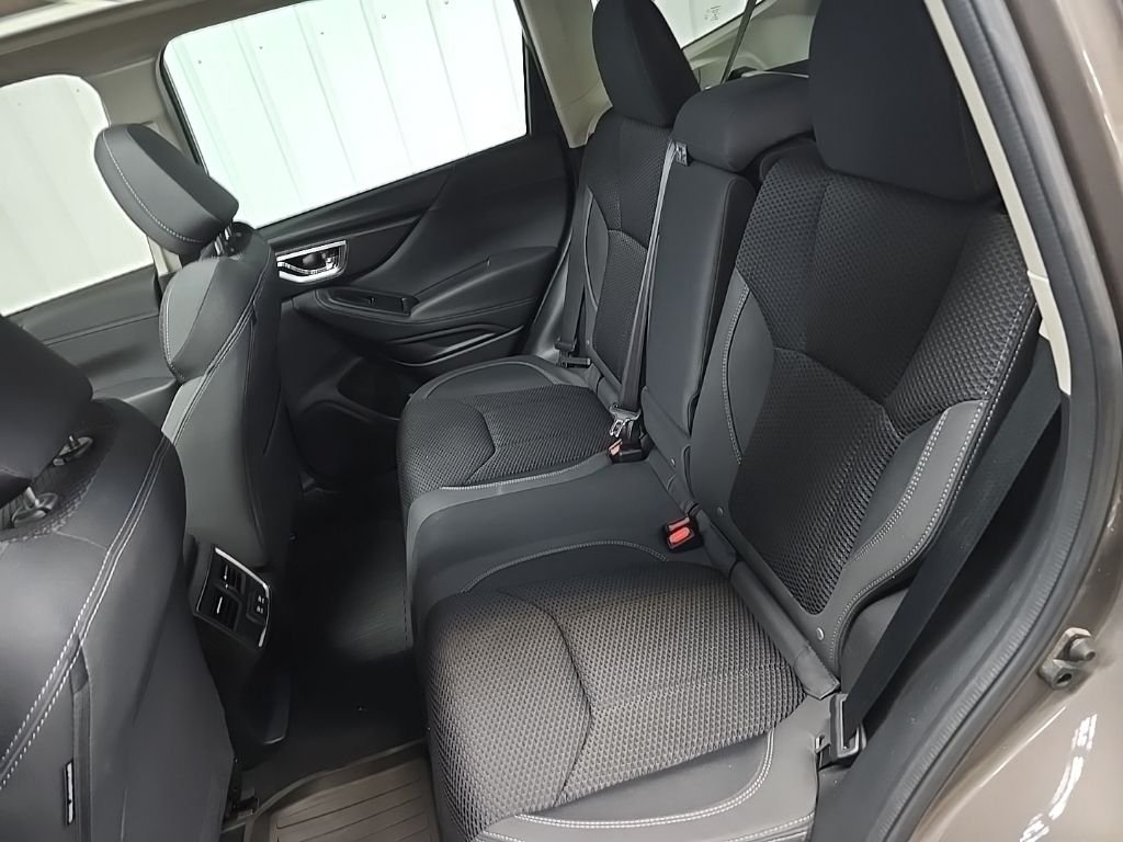 Used 2023 Brown Subaru Premium image 32