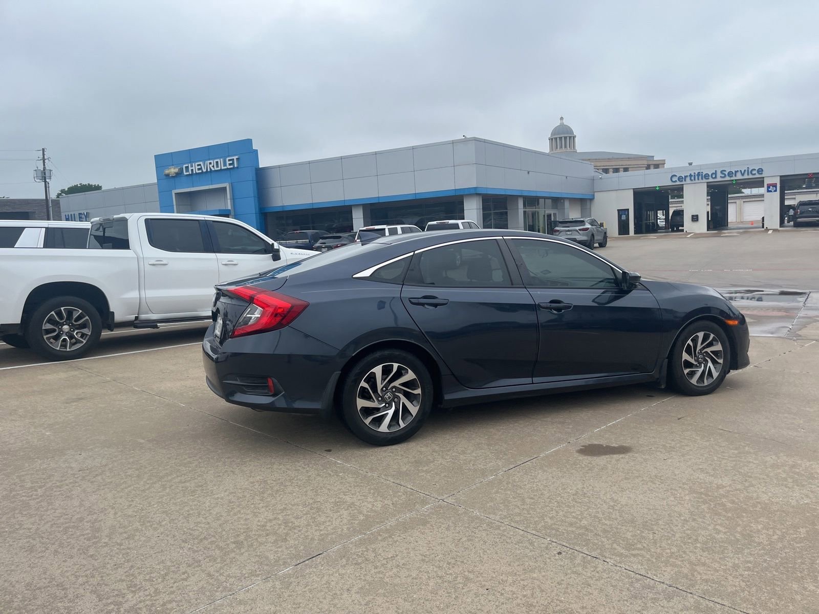 Used 2017 Honda Civic EX with VIN 19XFC2F72HE032338 for sale in Rockwall, TX