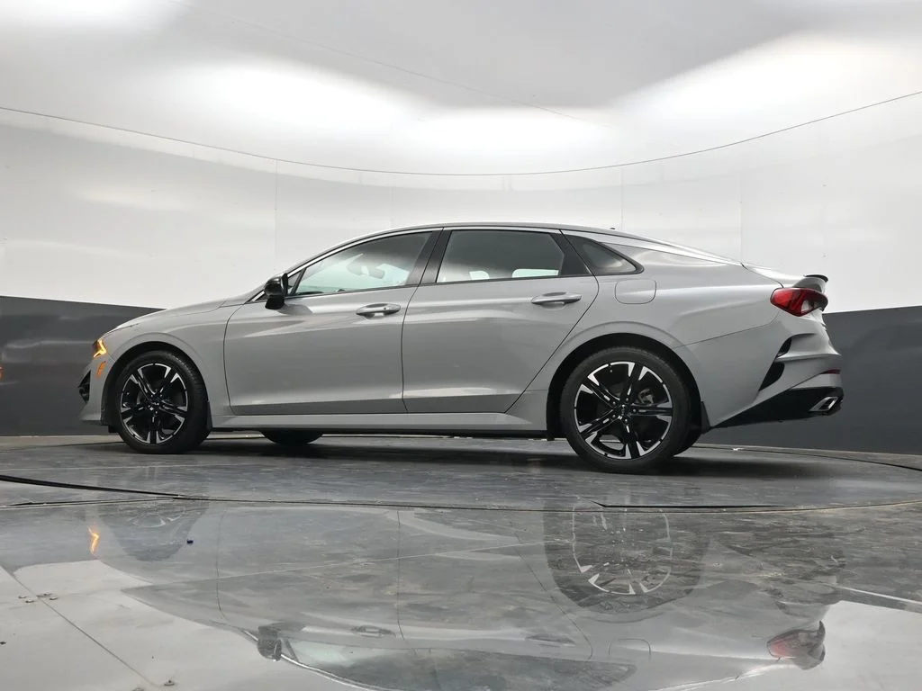 Used 2022 Gray Kia GT-Line image 28