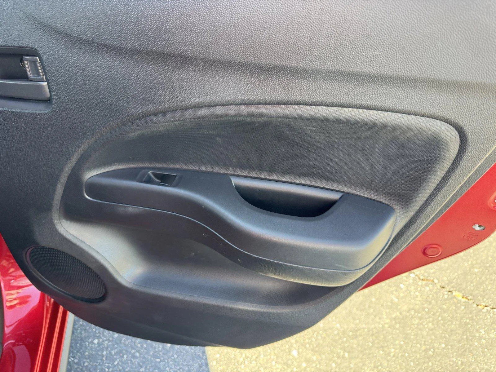 Used 2024  Mitsubishi ES image 12