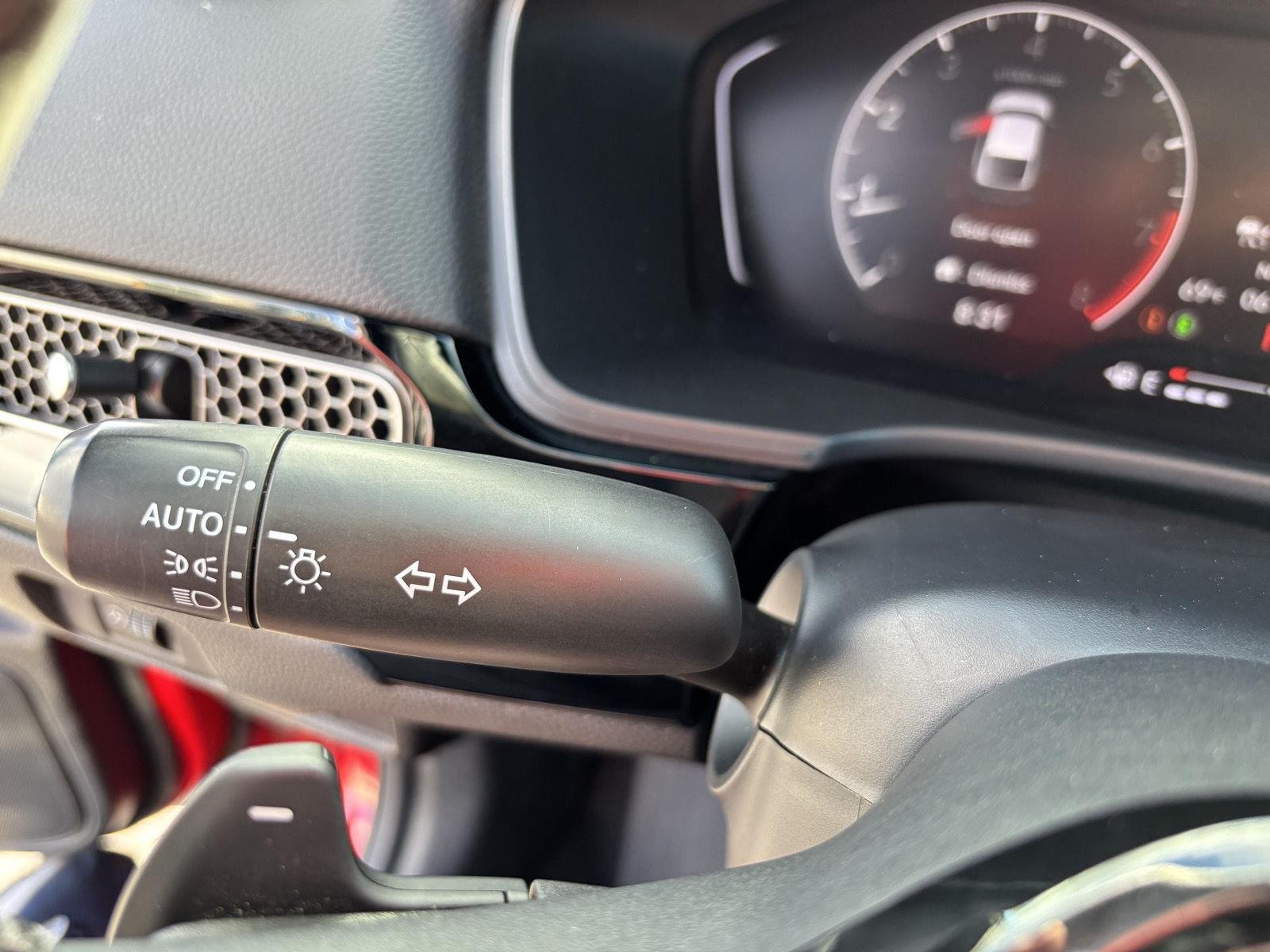 Used 2022 Rallye Red Honda Sport image 23