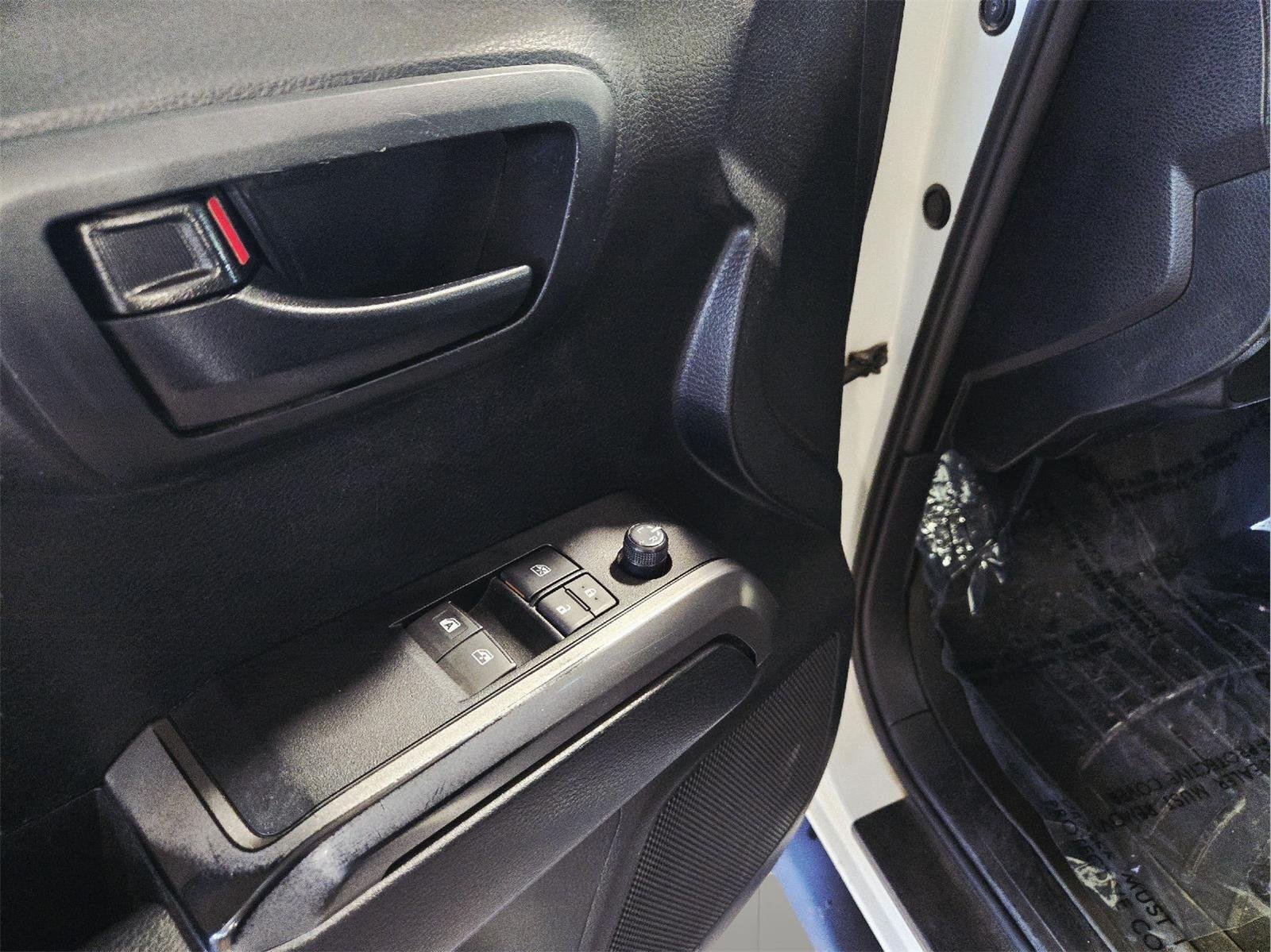 Used 2019 Super White Toyota SR5 image 21
