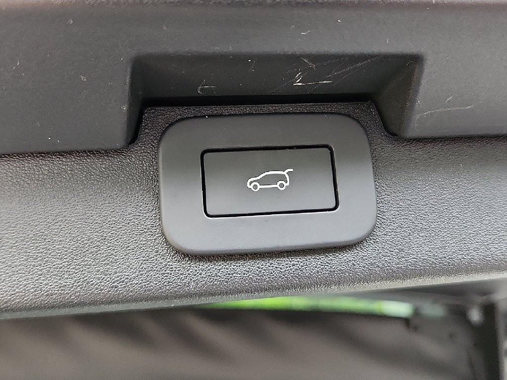 2025 Land Rover Discovery S - Photo 30