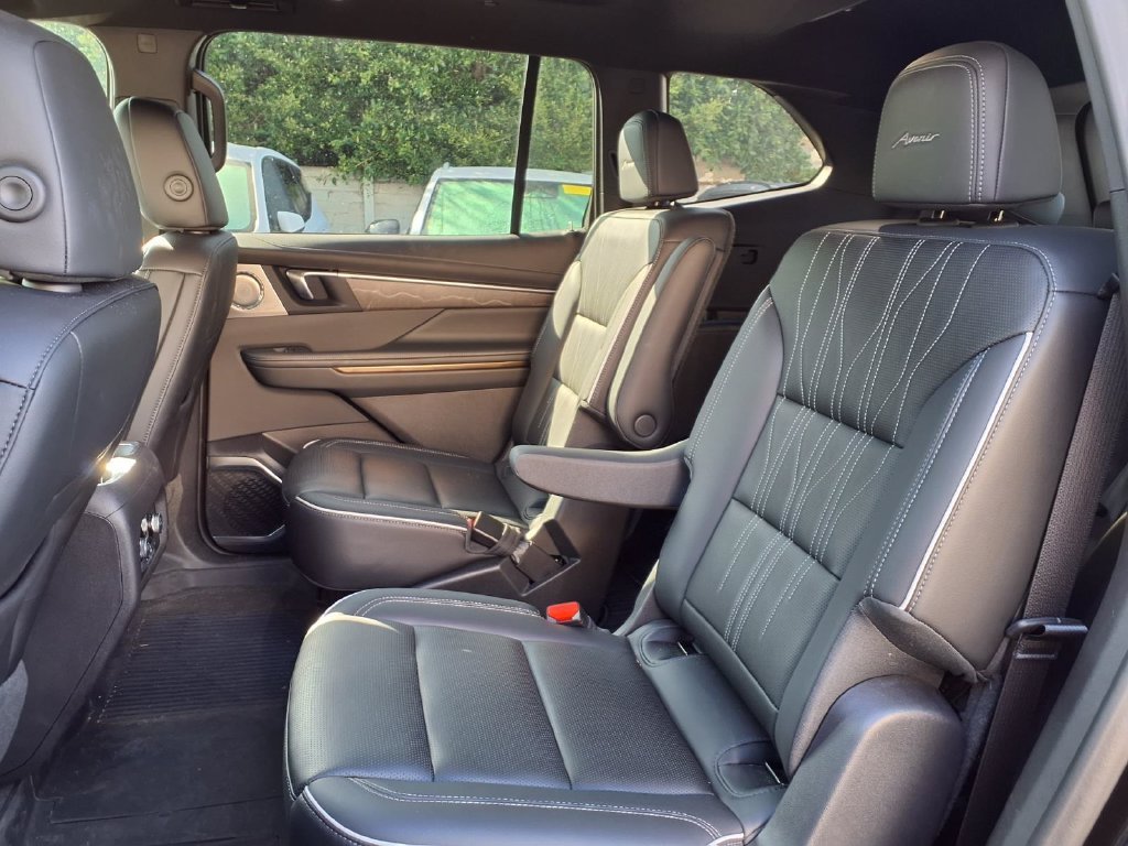2025 Buick Enclave Avenir - Photo 20