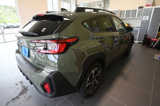 New 2026 ALPINE GREEN Subaru Premium image 12