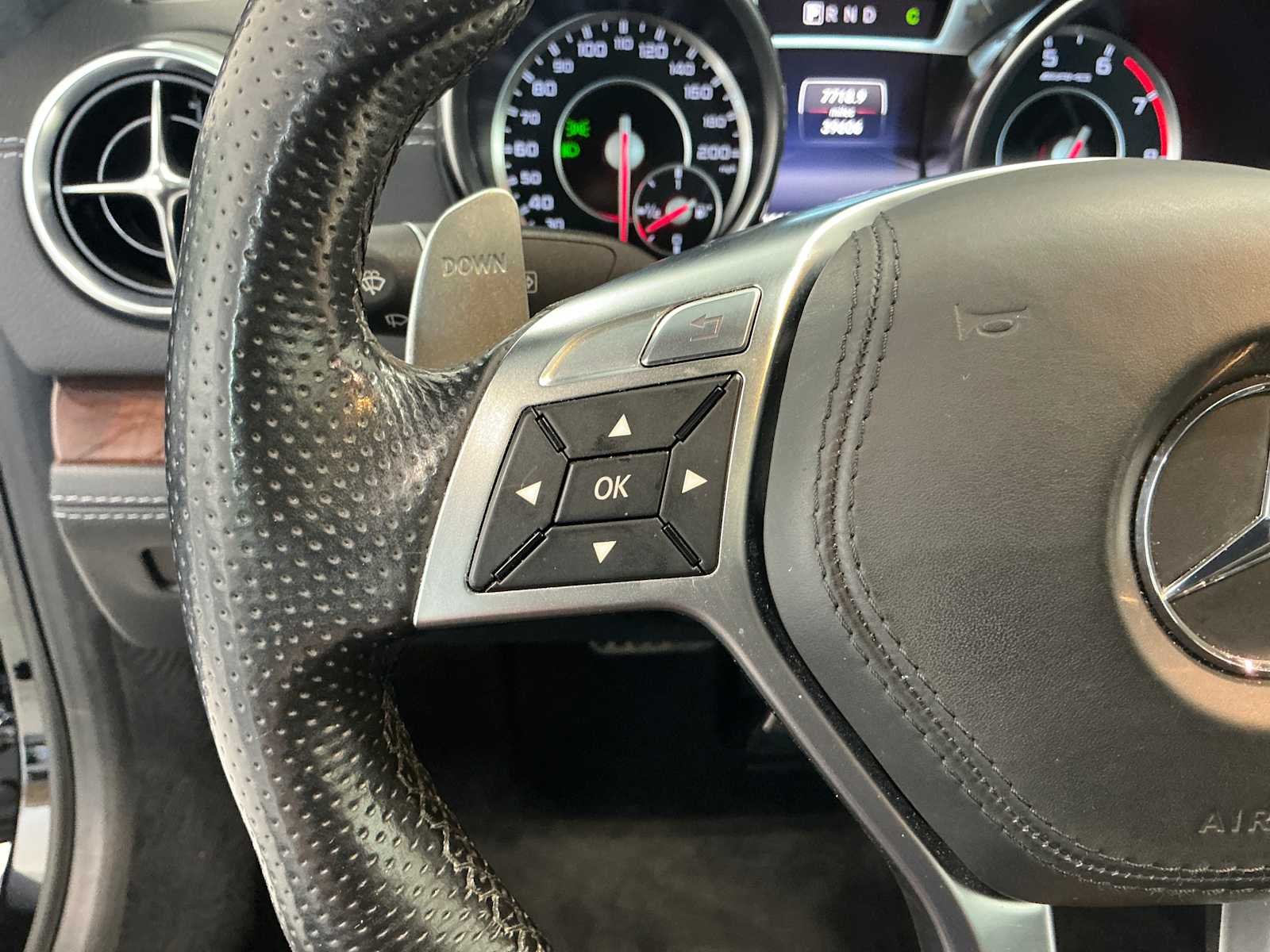 Used 2016 Black Mercedes-Benz AMG® SL 63 image 20