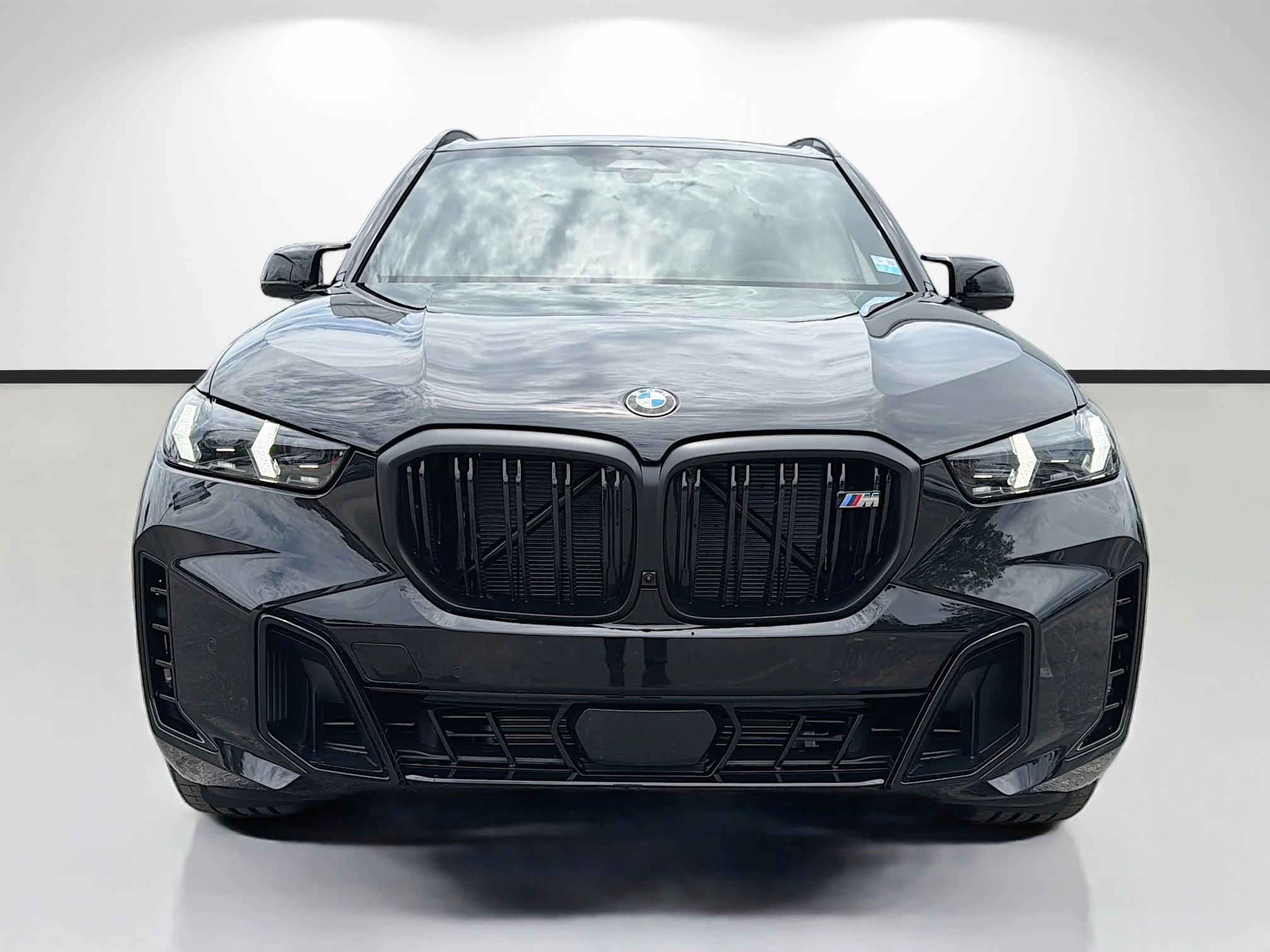 New 2026 Black Sapphire Metallic BMW M60i image 8