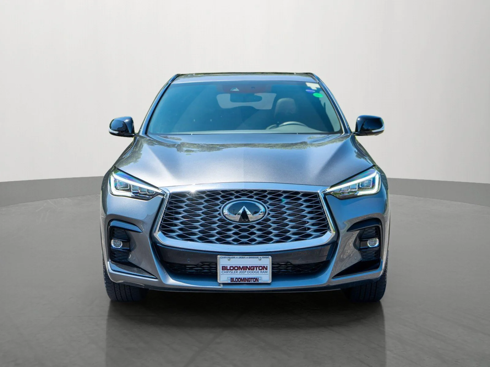Used 2023 Graphite Shadow INFINITI SENSORY image 2