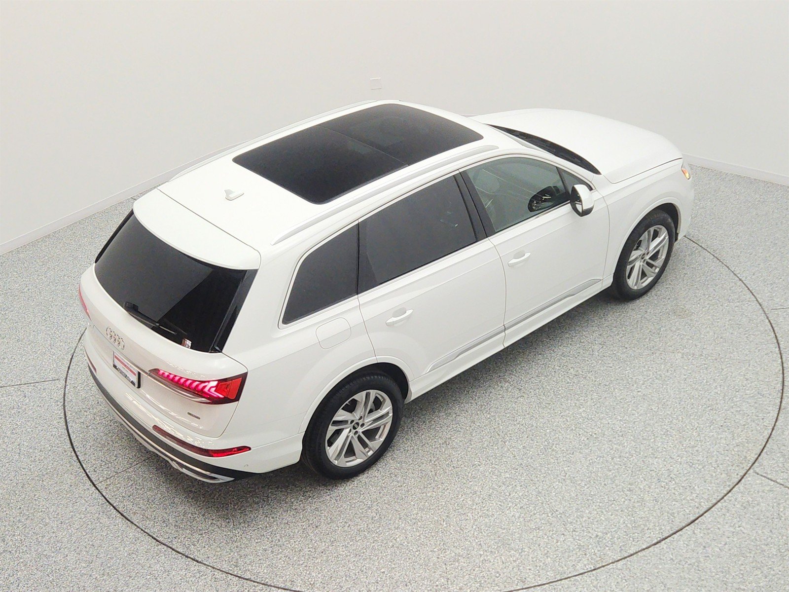 Used 2023 Carrara White Audi Premium 45 TFSI quattro image 26