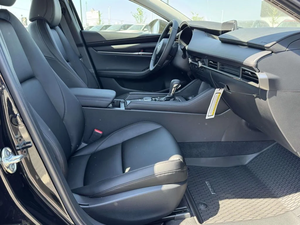 New 2026 Jet Black Mica Mazda 2.5 S Preferred image 16
