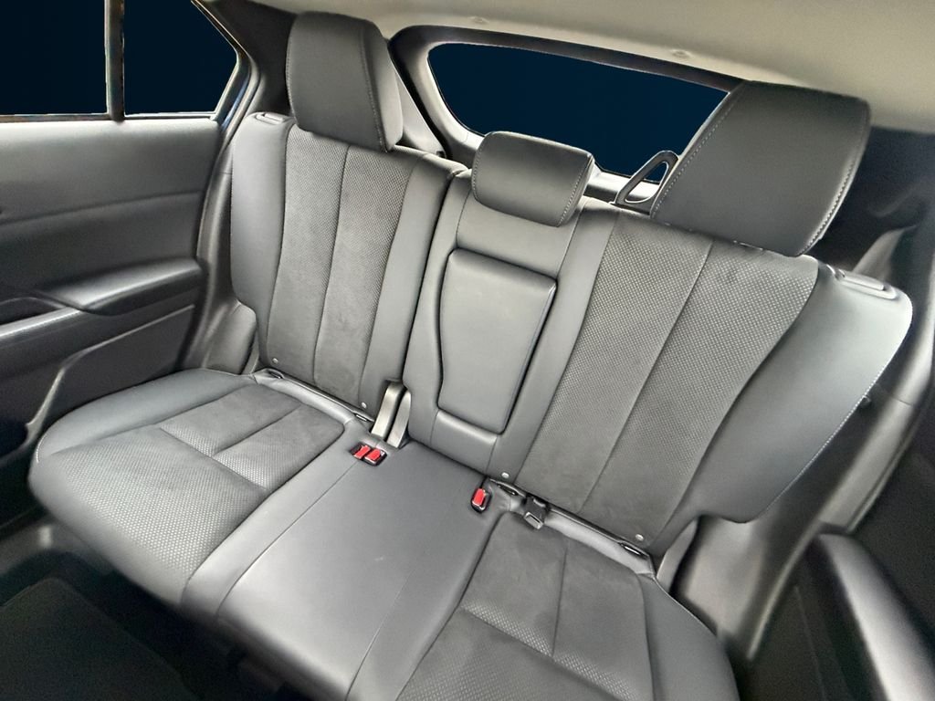 Used 2026  Mitsubishi Black Edition image 16