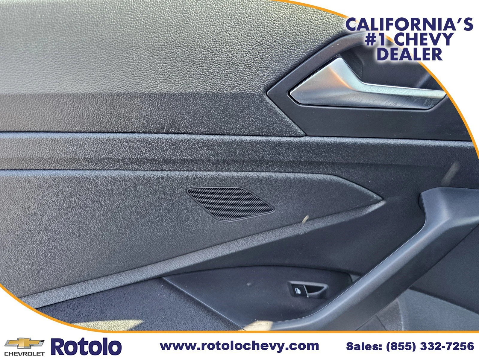 Used 2025  Volkswagen S image 15