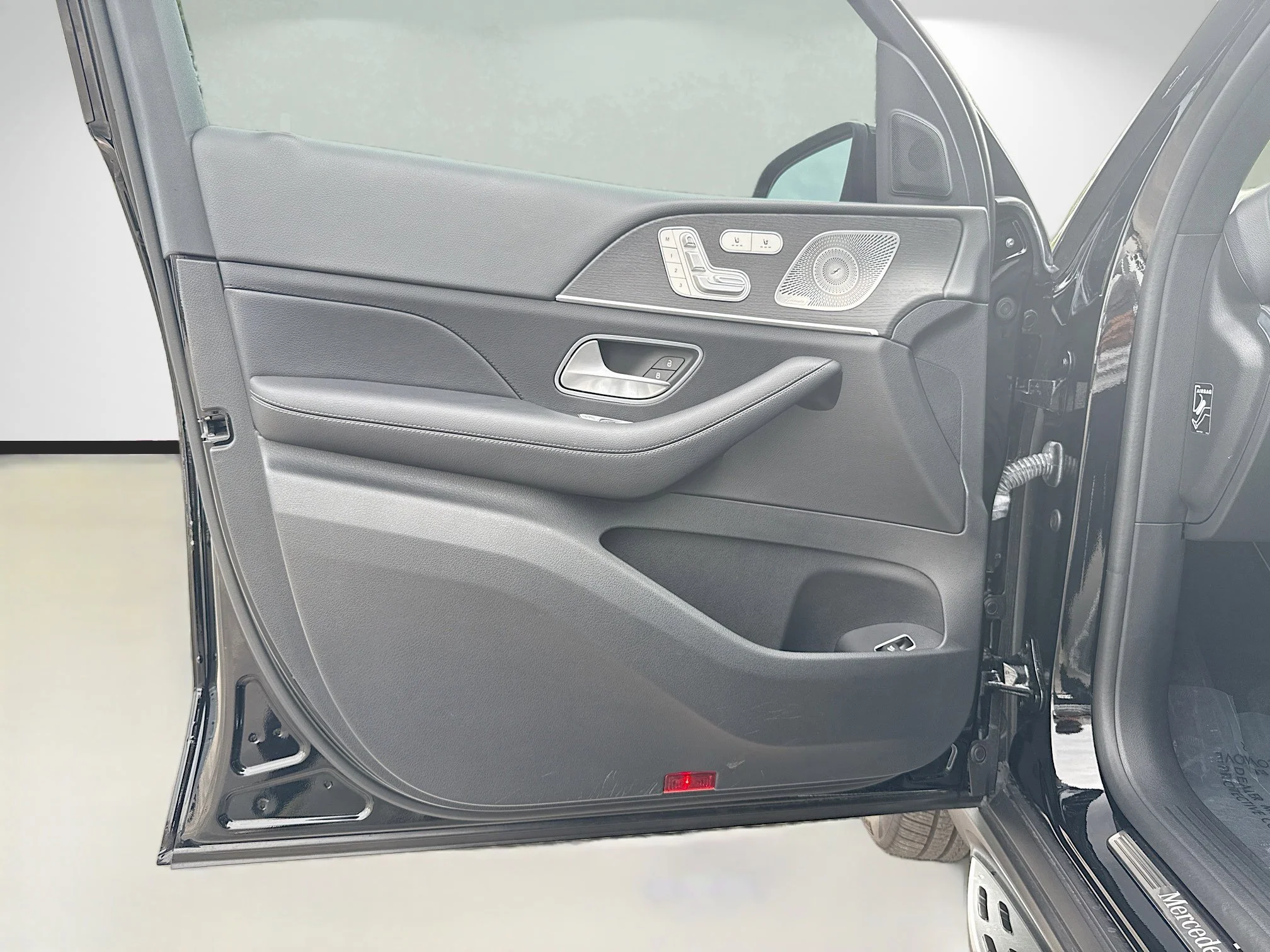 Used 2022 Black Mercedes-Benz GLE 350 image 20