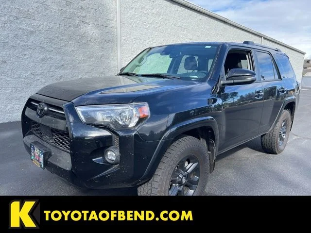 2022 Toyota 4Runner SR5 Premium 4WD V6's photo