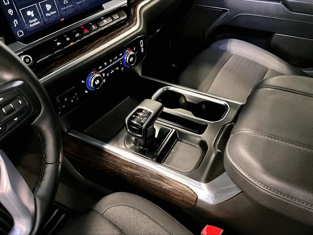 Used 2025 Black GMC Elevation image 20