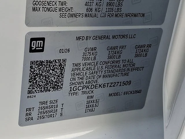 New 2026 White Chevrolet LT image 21