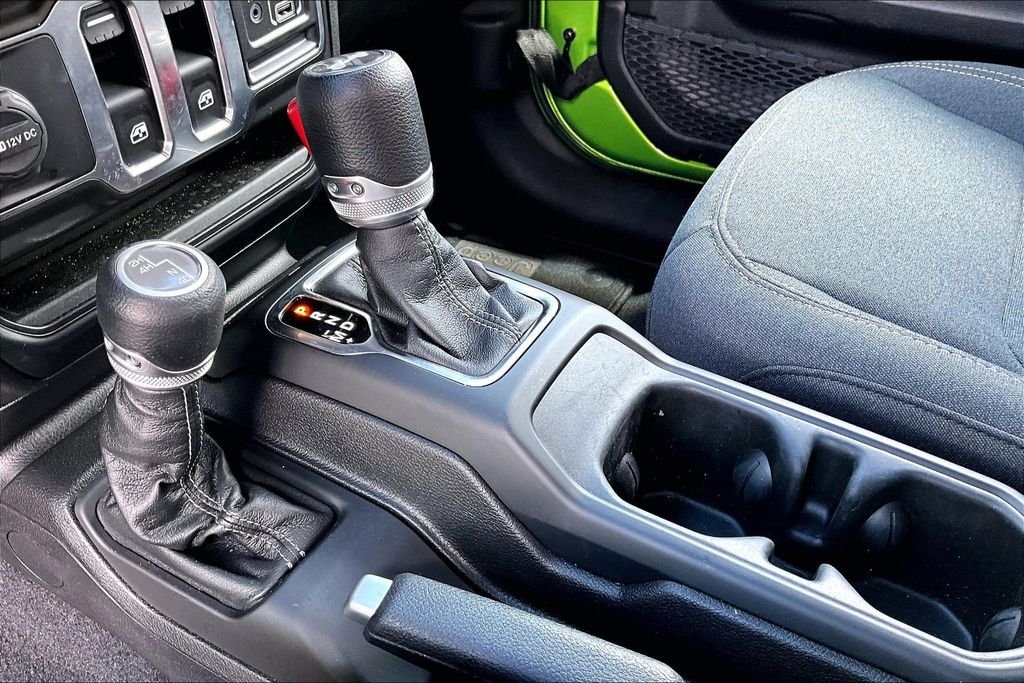 Used 2025 Green Jeep Sport image 15