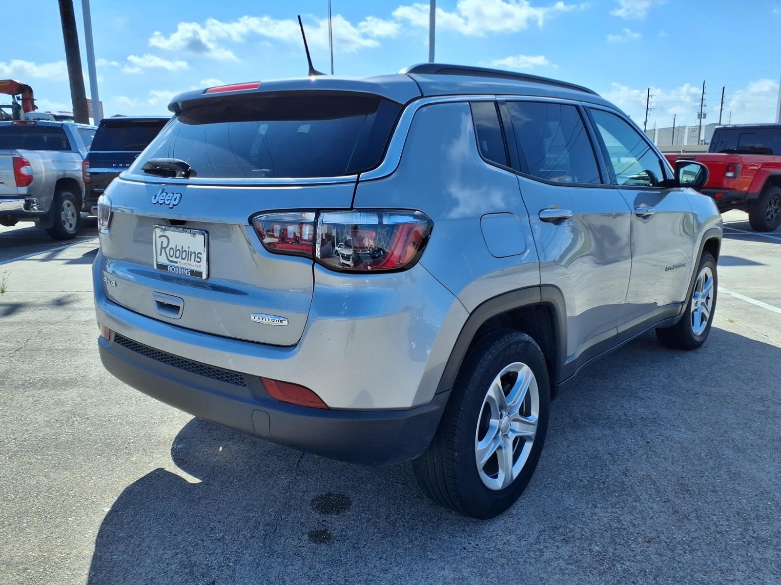 2024 Jeep Compass Latitude Silver at Robbins Nissan