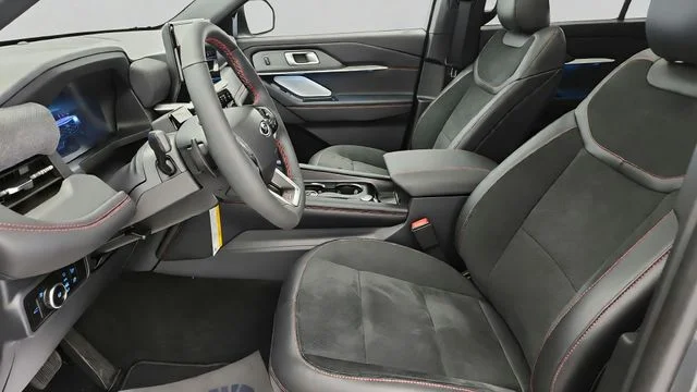 2026 Ford Explorer ST - Photo 37