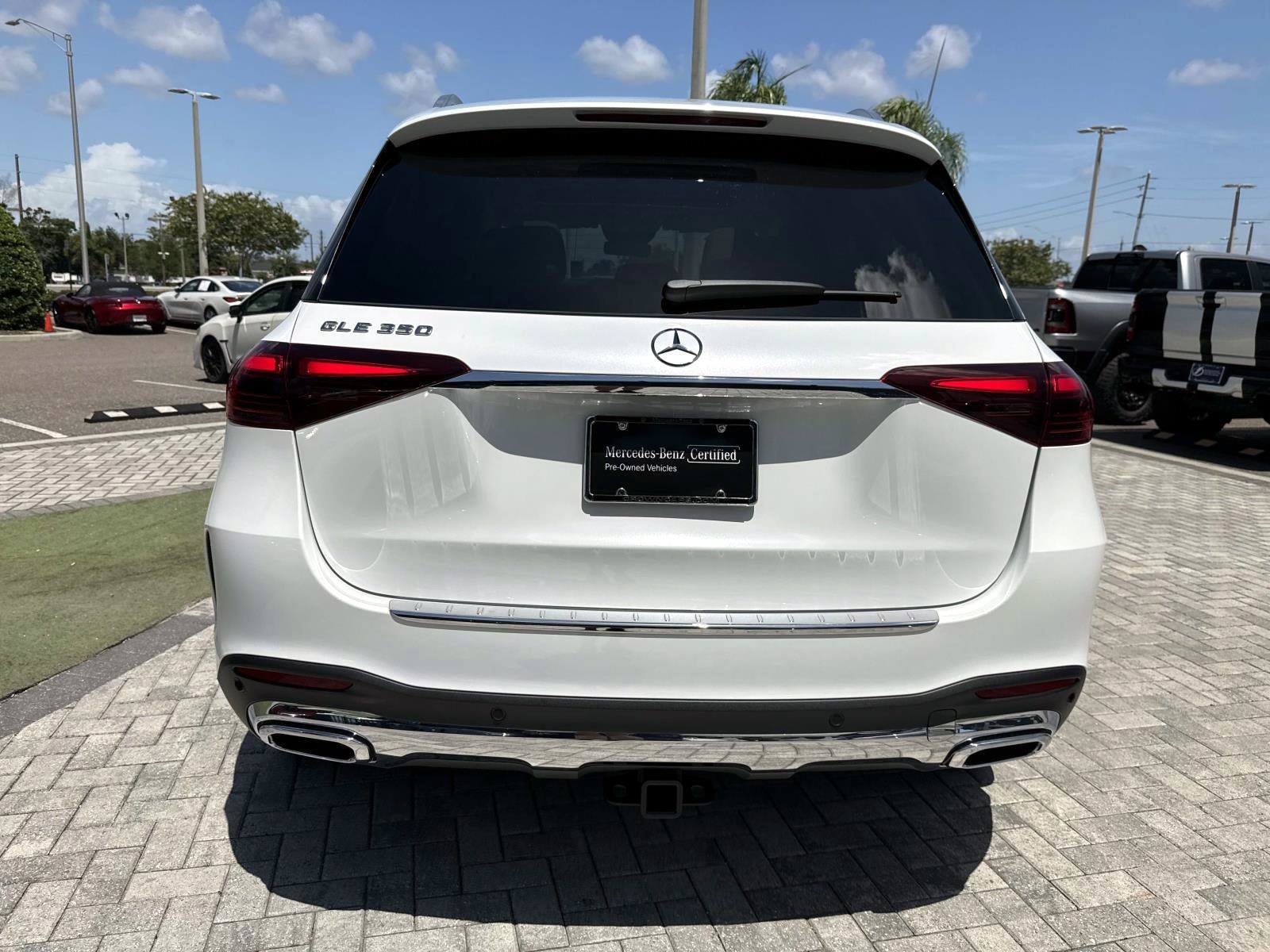 Used 2026 Moonlight White Mercedes-Benz 350 image 9