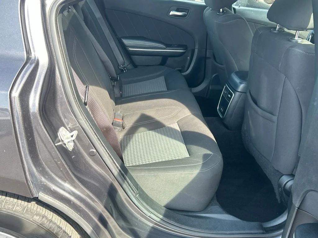 Used 2023 Granite Crystal Clearcoat Metallic Dodge SXT image 18