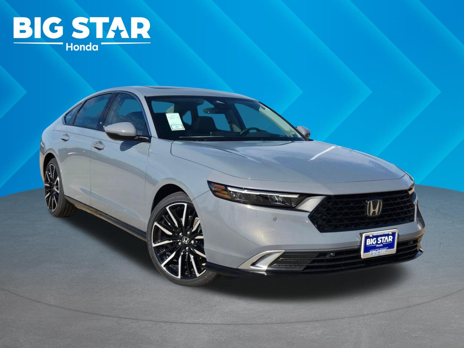 New 2026 Urban Gray Pearl Honda Touring image 1