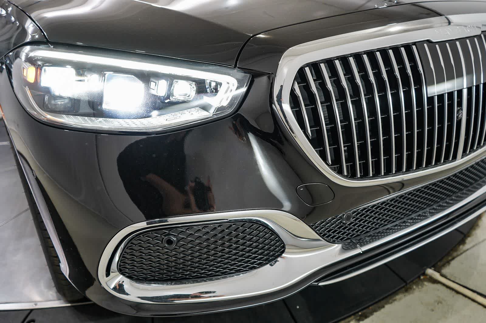 New 2026 Obsidian Black Metallic Mercedes-Benz Maybach S 580 image 11