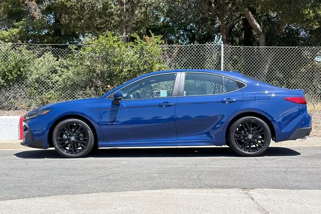 New 2026 Reservoir Blue Toyota  SE image 7