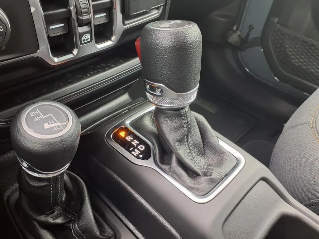 2025 Jeep Wrangler 4-Door Sport S - Photo 11