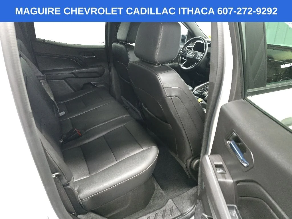 Used 2023 White GMC Elevation image 17