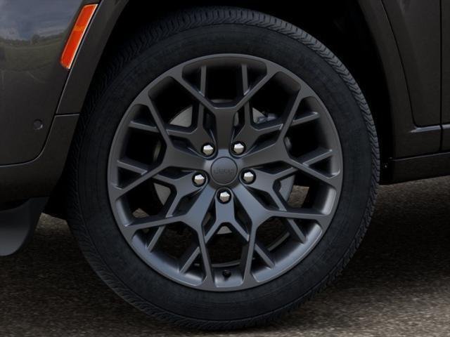 New 2026 Baltic Gray Metallic Clear-Coat Exterior Paint Jeep Summit image 4