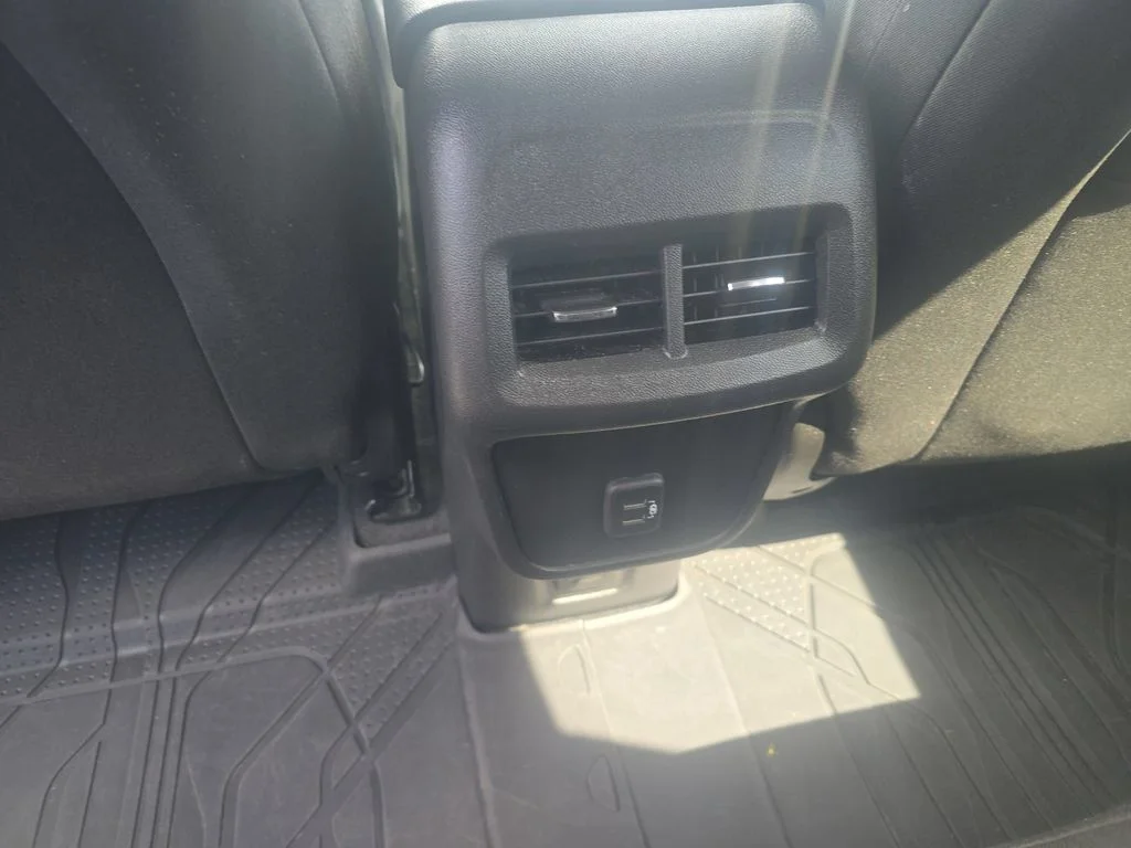 Used 2023 Summit White Chevrolet LT image 18