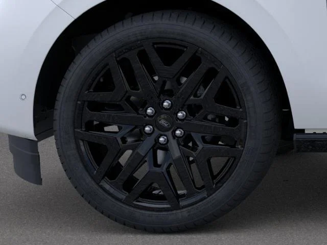 New 2026 Star White Metallic Tri-Coat Ford Platinum® image 41