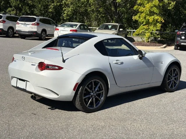 Used 2017 White Mazda Grand Touring image 13