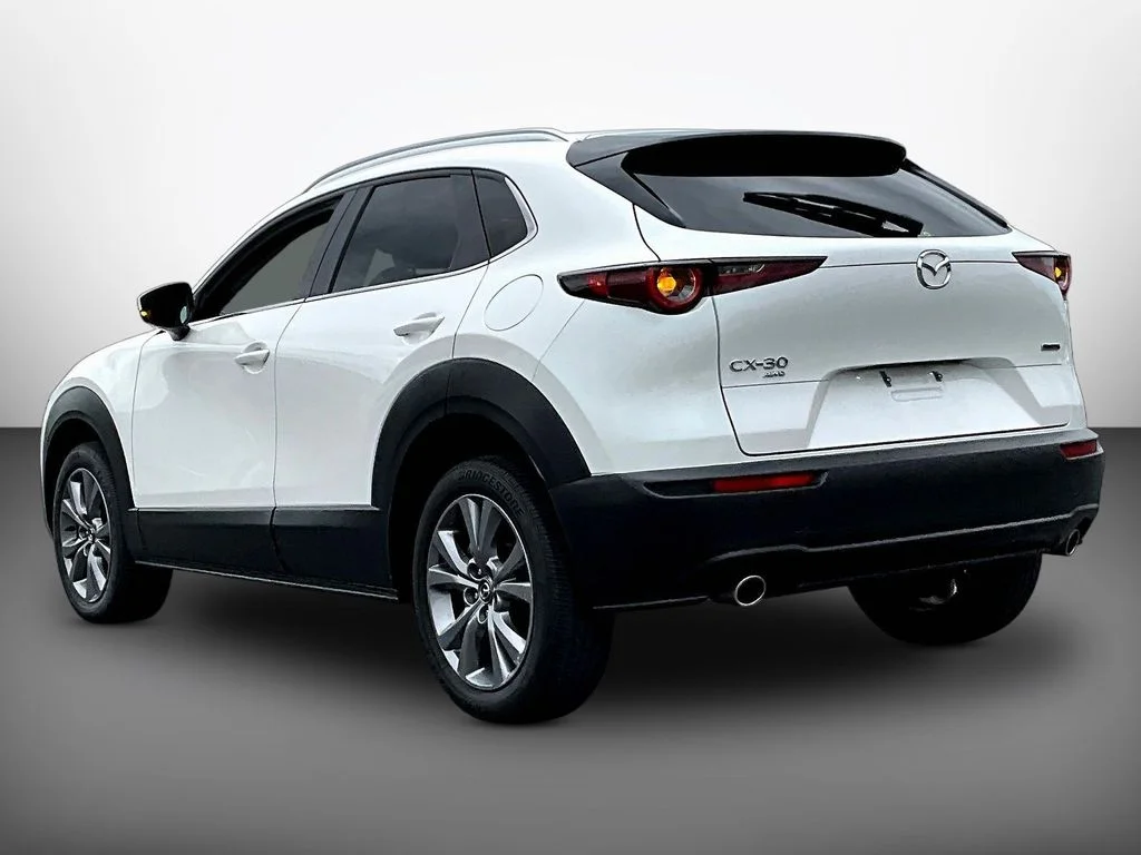 Used 2025 Snowflake White Pearl Mazda 2.5 S Preferred Package image 4